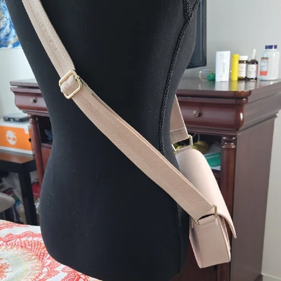 Ted Baker Pink and Cream Crossbody Bag - Picture 5 of 8